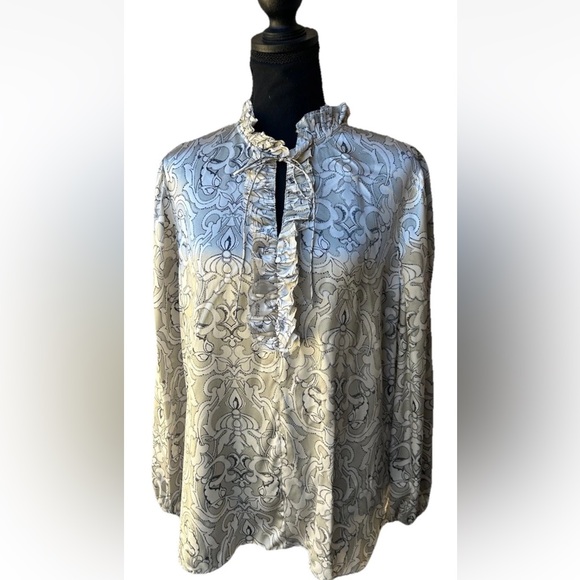 Tyler Boe Silk Tunic‎ Top Large Light Gray Ivory Medallion Print Ruffled Collar - Picture 1 of 10